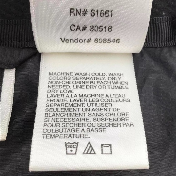 The North Face Men’s Black Full Zip Mesh Back Lightweight Vest - Picture 14 of 16